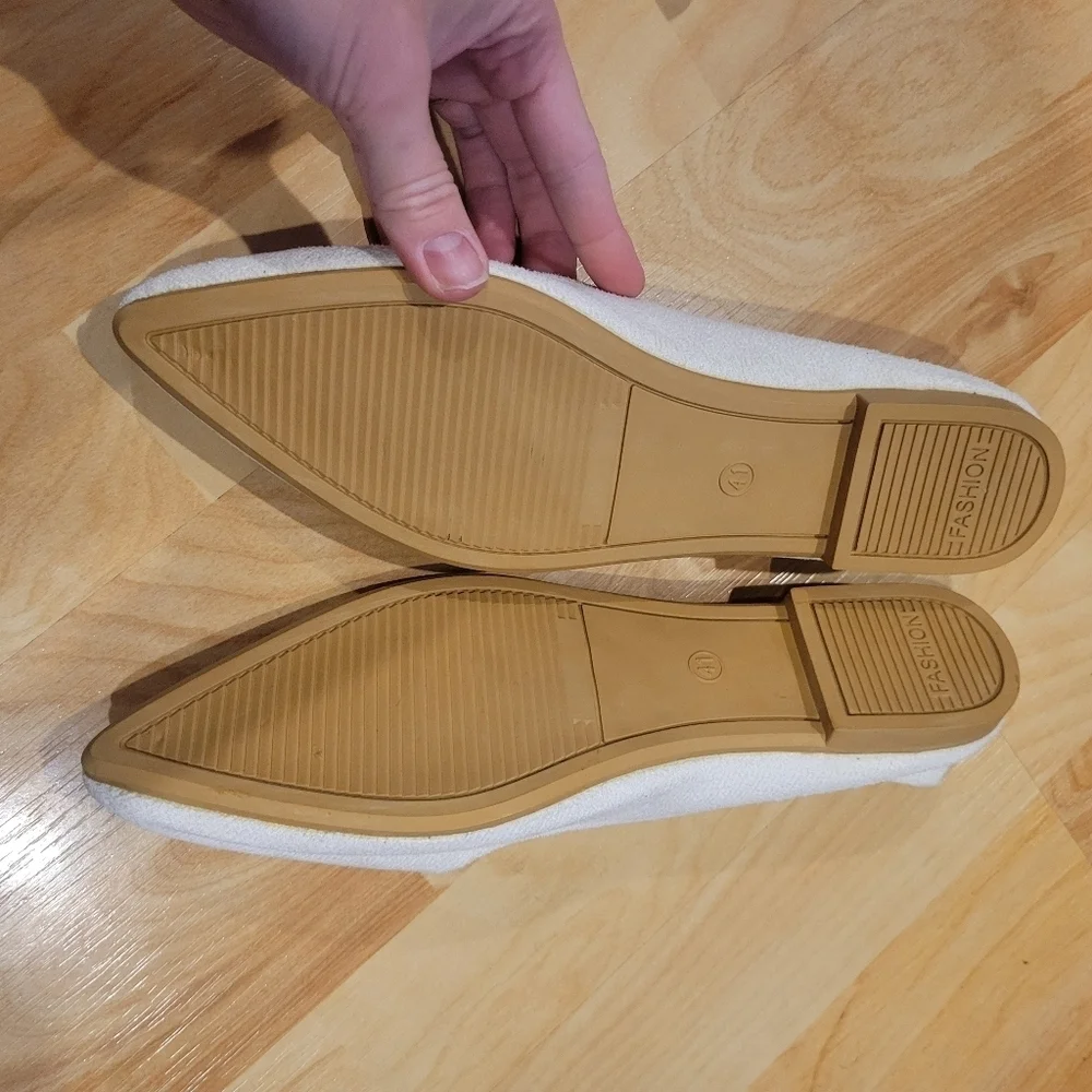 Cream Flat Shoes Size 8 New